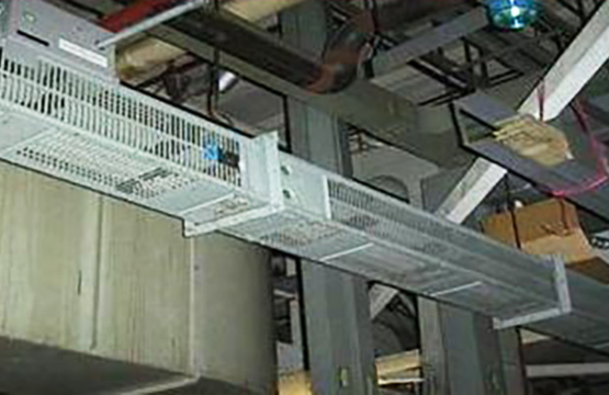 Example of a ventilated bus duct enclosure